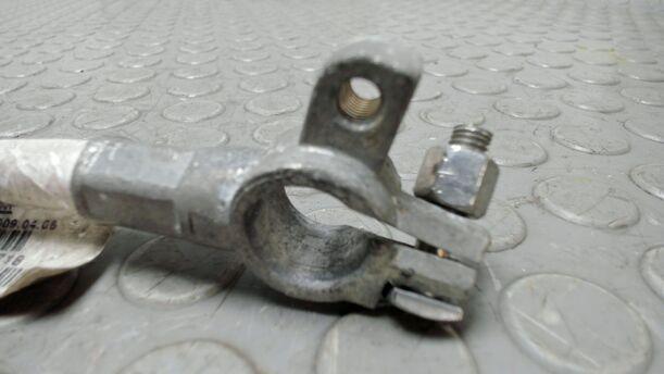 Foto: BATTERIE MASSEKABEL eines Opel Astra 2.0 CDTI DPF XL