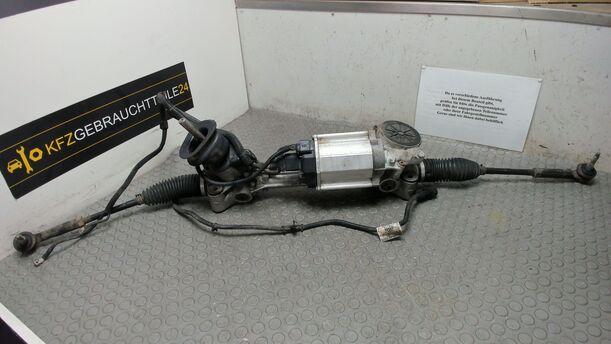 Foto: LENKGETRIEBE ELEKTRISCH / ELEKTROLENKUNG eines Opel Astra 2.0 CDTI DPF XL