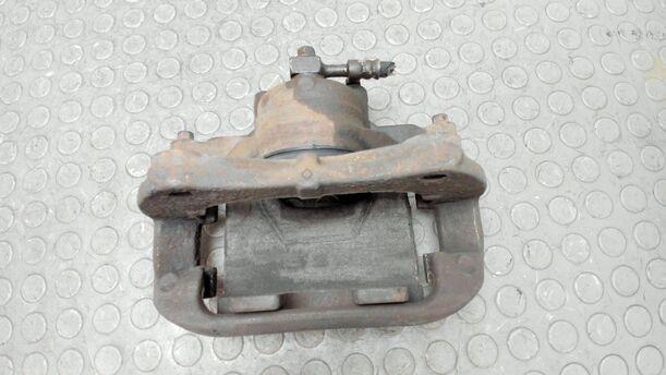 Foto: BREMSSATTEL VORN RECHTS eines Opel Astra 2.0 CDTI DPF XL
