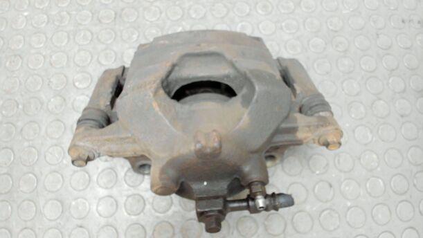 Foto: BREMSSATTEL VORN RECHTS eines Opel Astra 2.0 CDTI DPF XL
