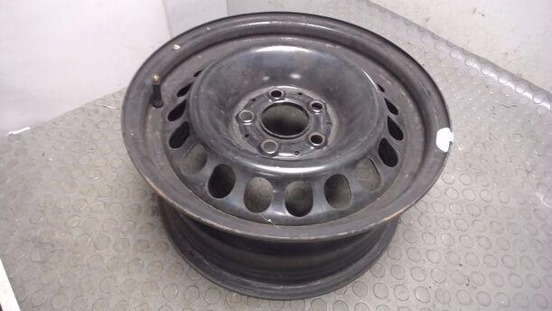Foto: STAHLFELGE 6,5 X15 ETZ37 eines Mercedes-Benz E 230 T XL