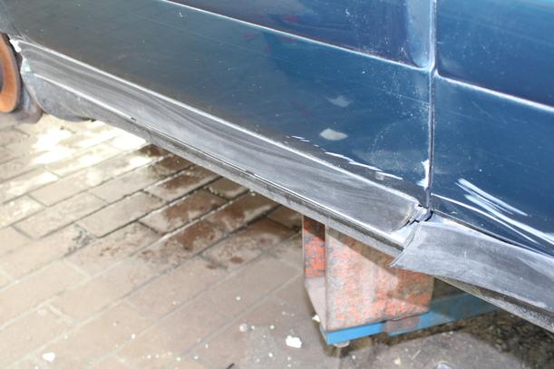 Foto: TÜR VORN RECHTS eines Audi A6 2.5 TDI XL