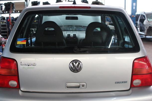 Foto: HECKKLAPPE/ HECKDECKEL eines VW Lupo 1.0 XL