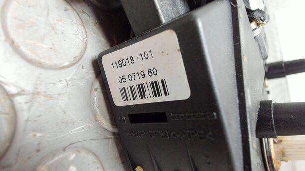 Foto: FENSTERHEBERMOTOR VORN LINKS eines Audi A6 2.5 TDI XL