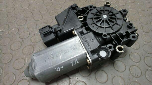 Foto: FENSTERHEBERMOTOR VORN LINKS eines Audi A6 2.5 TDI XL