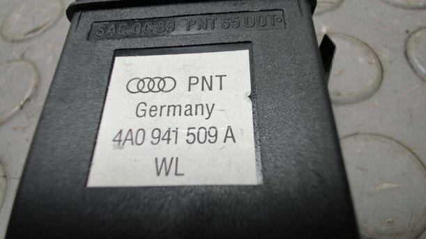 Foto: WARNBLINKSCHALTER eines Audi A6 2.5 TDI XL