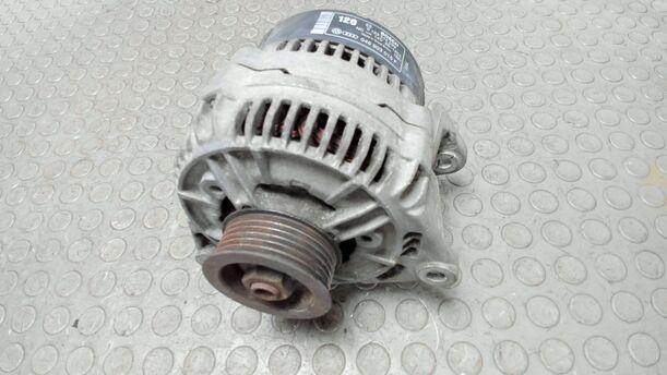 Foto: LICHTMASCHINE ( 120 A ) eines Audi A6 2.5 TDI XL