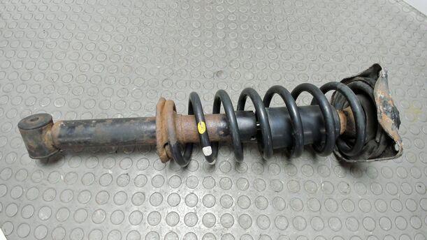 Foto: FEDERBEIN HINTEN LINKS eines Audi A6 2.5 TDI XL
