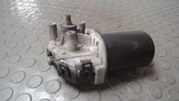 Foto: SCHEIBENWISCHERMOTOR VORN eines VW Lupo 1.0 XL