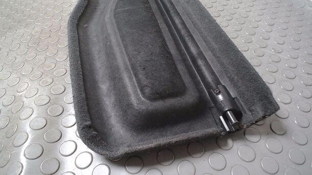 Foto: HUTABLAGE eines VW Lupo 1.0 XL