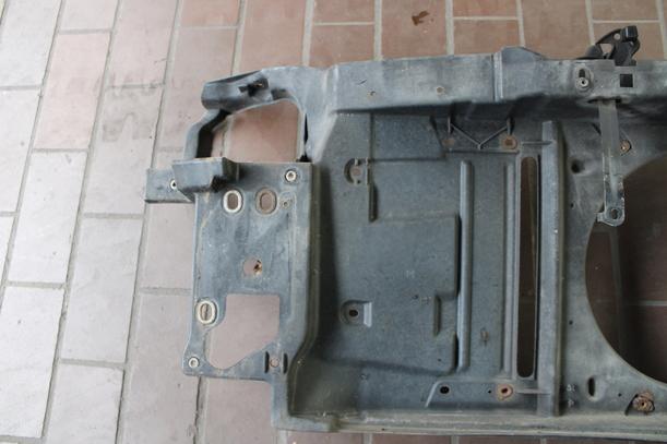 Foto: SCHLOSSTRÄGER ( 6N2 OHNE KLIMA ) eines VW Polo XL