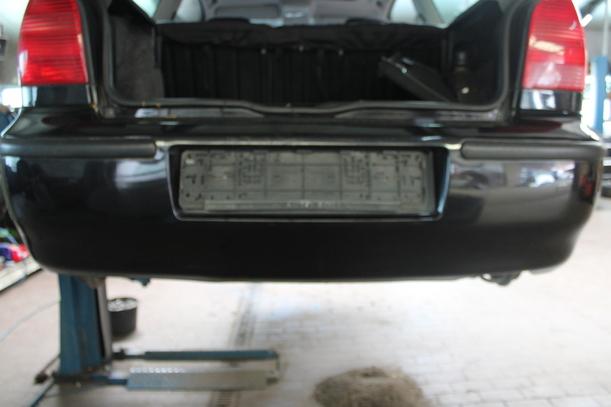 Foto: STOSSFÄNGER / STOßSTANGE HINTEN ( 6N2 ) eines VW Polo XL