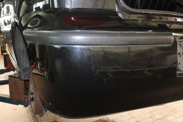 Foto: STOSSFÄNGER / STOßSTANGE HINTEN ( 6N2 ) eines VW Polo XL