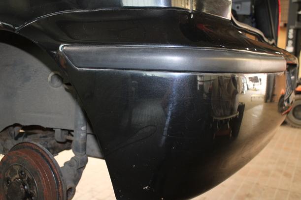 Foto: STOSSFÄNGER / STOßSTANGE HINTEN ( 6N2 ) eines VW Polo XL