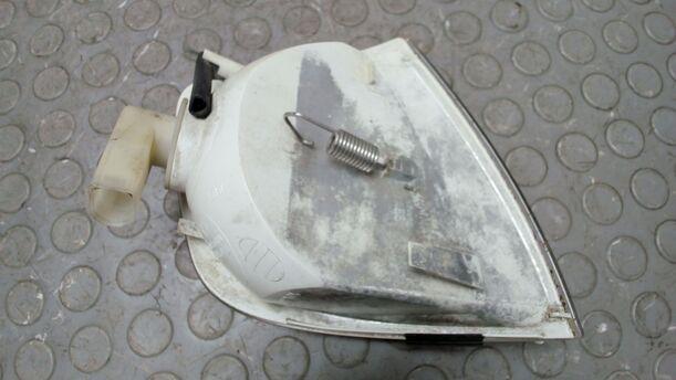 Foto: BLINKER VORNE LINKS eines VW Polo XL
