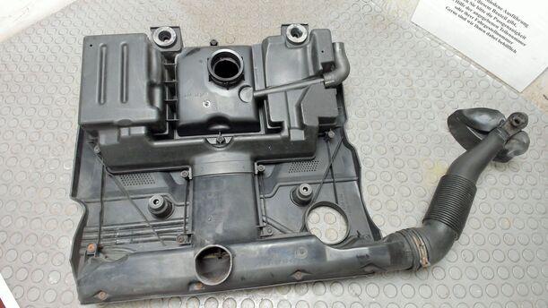 Foto: LUFTFILTERKASTEN eines VW Polo XL