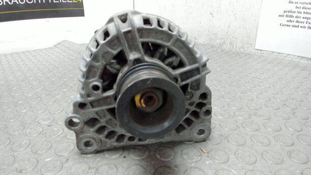 Foto: LICHTMASCHINE / GENERATOR ( 70A / BOSCH ) eines VW Polo XL