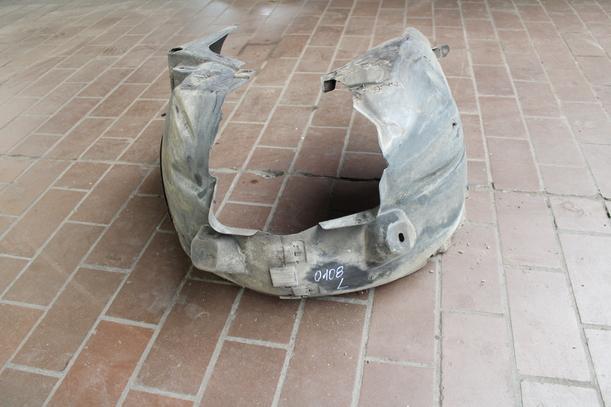 Foto: RADHAUSSCHALE / INNENKOTFLÜGEL LINKS eines Opel Corsa 1.4 16V XL