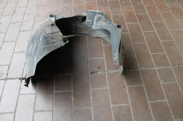 Foto: RADHAUSSCHALE / INNENKOTFLÜGEL LINKS eines Opel Corsa 1.4 16V XL
