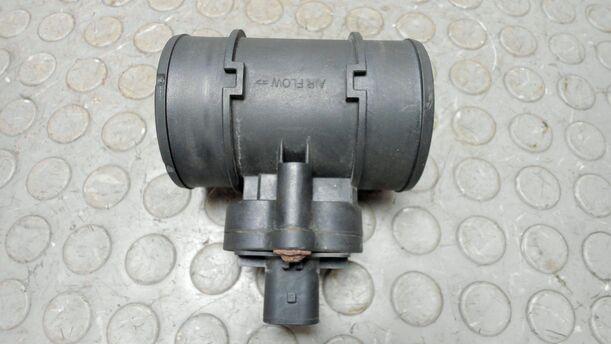 Foto: LUFTMASSENMESSER eines Opel Corsa 1.4 16V XL