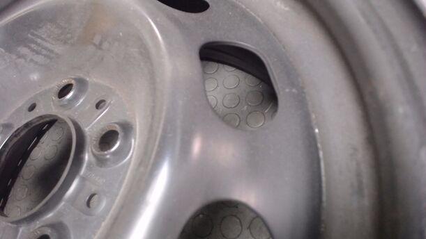 Foto: STAHLFELGE 6,5X16 ET33 eines BMW 116i