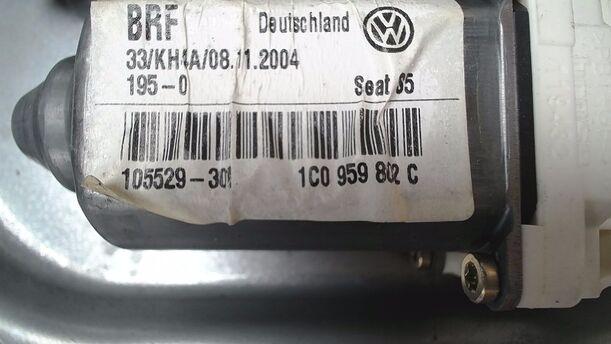 Foto: FENSTERHEBER ELEKTRISCH VORN RECHTS ( 4/5 TÜRER ) eines Seat Leon 1.8 20V