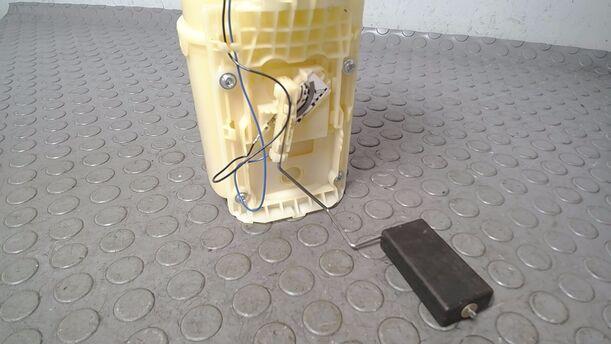Foto: KRAFTSTOFFPUMPE ( ZUBEHÖR ) eines Seat Leon 1.8 20V