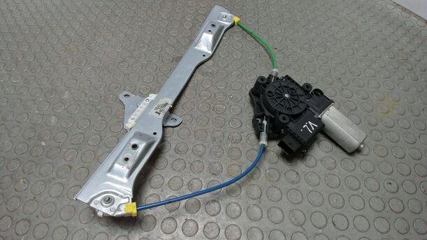 Foto: FENSTERHEBER VORN LINKS ( 4/5 TÜRER ) eines Opel Corsa 1.4 16V