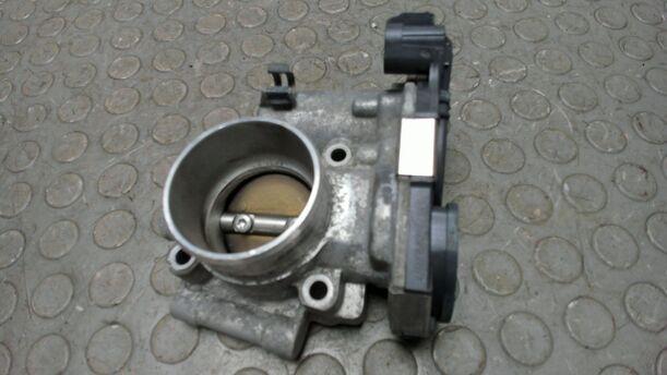 Foto: DROSSELKLAPPENSTUTZEN eines Opel Corsa 1.4 16V