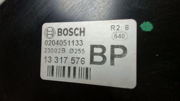 Foto: BREMSKRAFTVERSTÄRKER eines Opel Corsa 1.4 16V