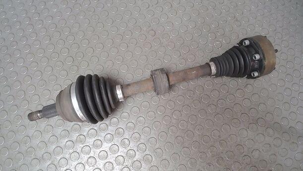 Foto: ANTRIEBSWELLE LINKS ( SCHALTGETRIEBE ) eines Seat Leon 1.8 20V