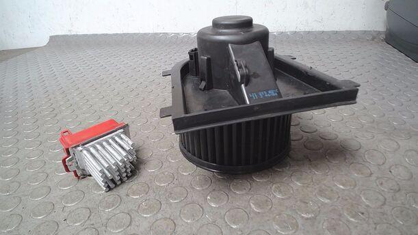 Foto: HEIZUNGSGEBLÄSE eines Seat Leon 1.8 20V