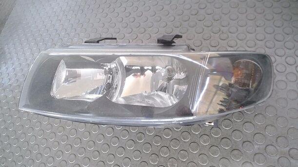 Foto: SCHEINWERFER LINKS ( VALEO ) eines Seat Leon 1.8 20V Lounge