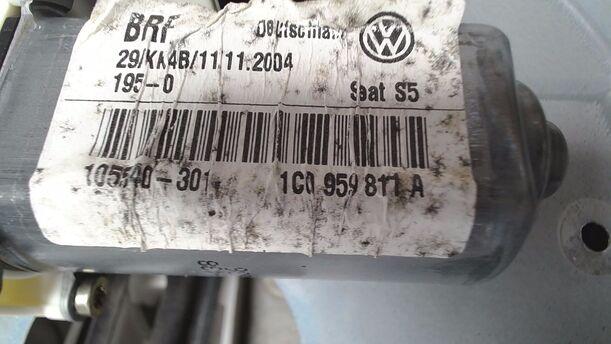 Foto: FENSTERHEBER ELEKTRISCH HINTEN LINKS eines Seat Leon 1.8 20V Lounge