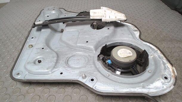 Foto: FENSTERHEBER ELEKTRISCH HINTEN LINKS eines Seat Leon 1.8 20V Lounge