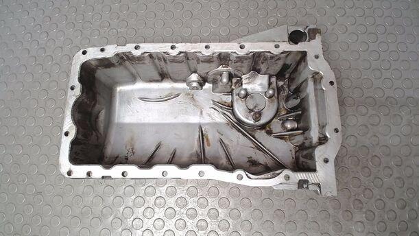 Foto: ÖLWANNE APG ( OHNE SENSOR ) eines Seat Leon 1.8 20V Lounge