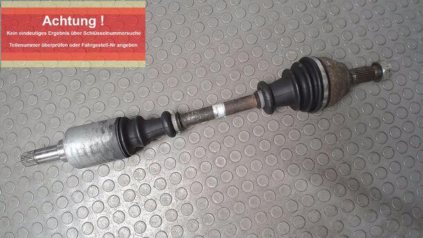 Foto: ANTRIEBSWELLE LINKS ( SCHALTGETRIEBE ) eines Peugeot 306 Cabriolet 1.8 Lounge