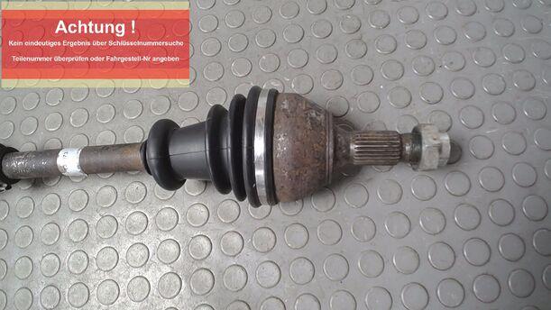 Foto: ANTRIEBSWELLE LINKS ( SCHALTGETRIEBE ) eines Peugeot 306 Cabriolet 1.8 Lounge