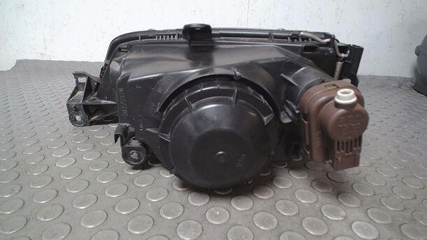 Foto: SCHEINWERFER RECHTS ( BIS 1997 ) eines Peugeot 306 Cabriolet 1.8 Lounge