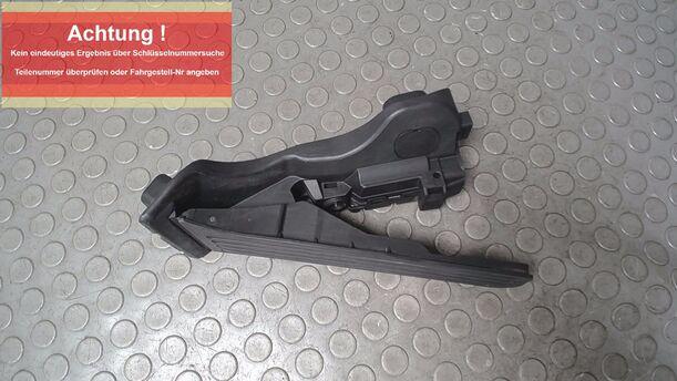 Foto: GASPEDAL eines VW Golf 1.4 Lounge