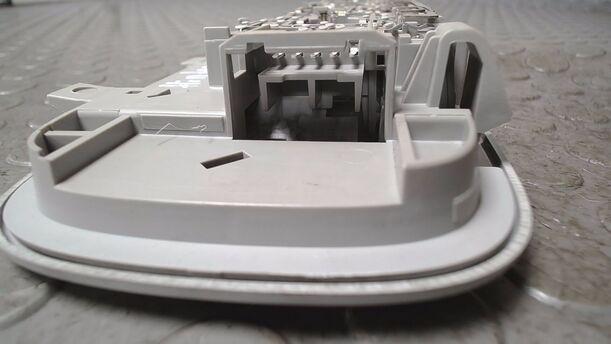 Foto: INNENLEUCHTE HINTEN eines VW Golf 1.4 Lounge
