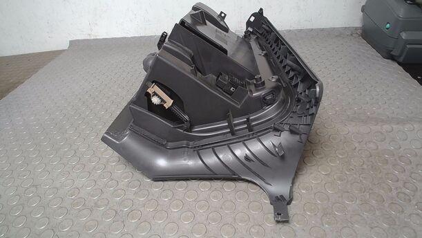 Foto: HANDSCHUHFACH eines VW Golf 1.4 Lounge