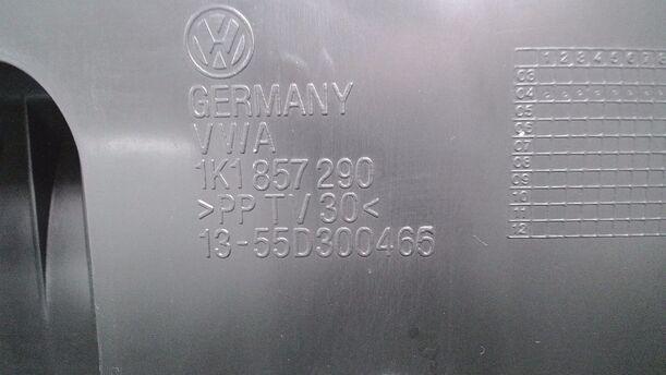 Foto: HANDSCHUHFACH eines VW Golf 1.4 Lounge