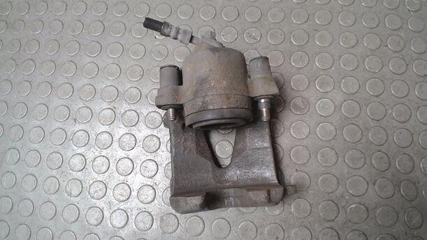 Foto: BREMSSATTEL VORN LINKS / ATE ) eines VW Golf 1.4 Lounge