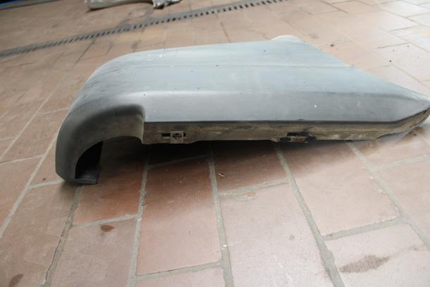 Foto: STOSSFÄNGERECKE HINTEN LINKS ( 2001-2003 ) eines Fiat Strada 1.9 D Lounge