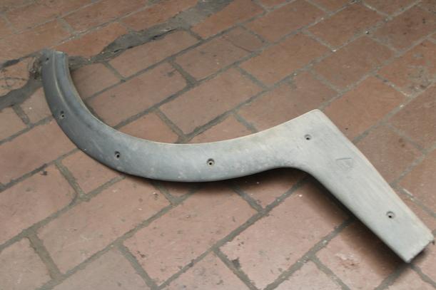 Foto: RADLAUFBLENDE HINTEN LINKS ( 2001-2003 ) eines Fiat Strada 1.9 D Lounge