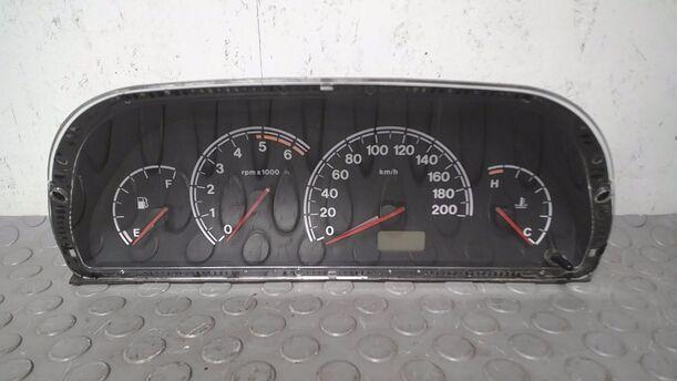 Foto: TACHOEINHEIT eines Fiat Strada 1.9 D Lounge