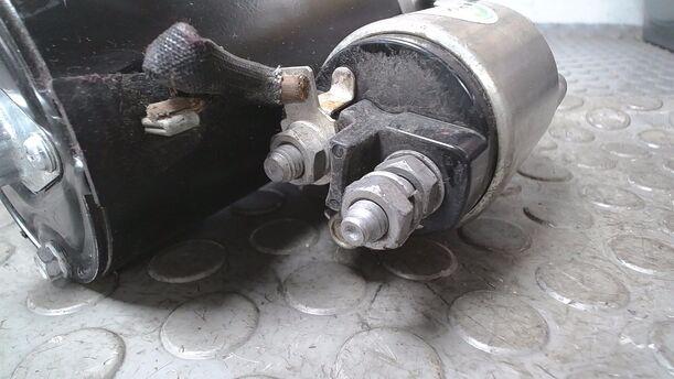 Foto: ANLASSER ( ZUBEHÖR ) eines Fiat Strada 1.9 D Lounge