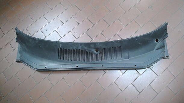 Foto: WINDLAUF/ ABTROPFGITTER eines Fiat Strada 1.9 D Lounge