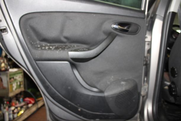 Foto: TÜR HINTEN LINKS eines Seat Toledo 2.0 TDI Lounge